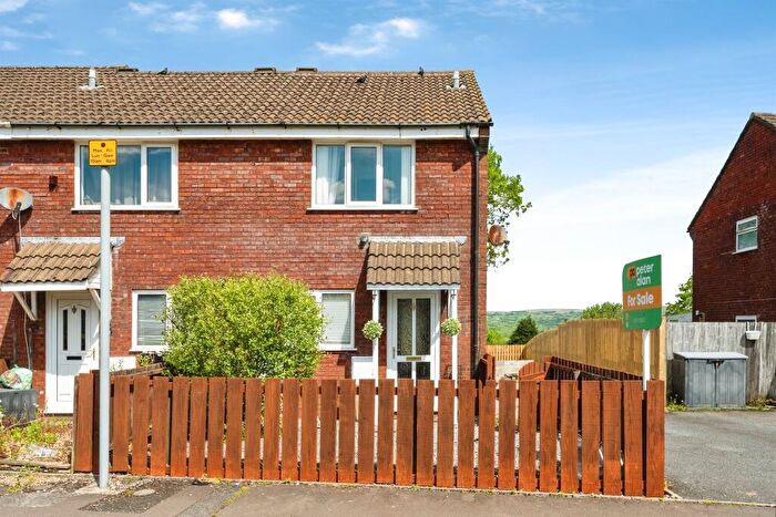 2 Bedroom Semi-Detached House For Sale In Y Llwyni, Llangyfelach, Swansea, SA6