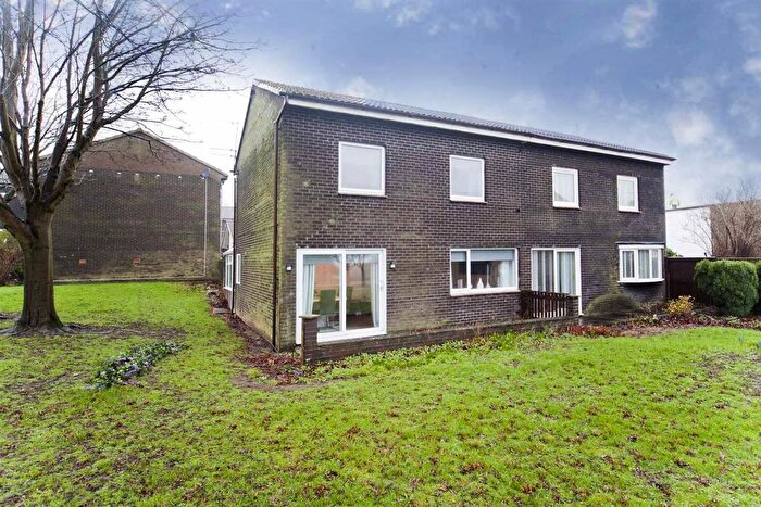 3 Bedroom Semi Detached House For Sale In Christchurch Place, Peterlee, SR8