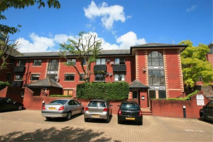 2 Bedroom Apartment To Rent In Guild Court - City Centre, BS1