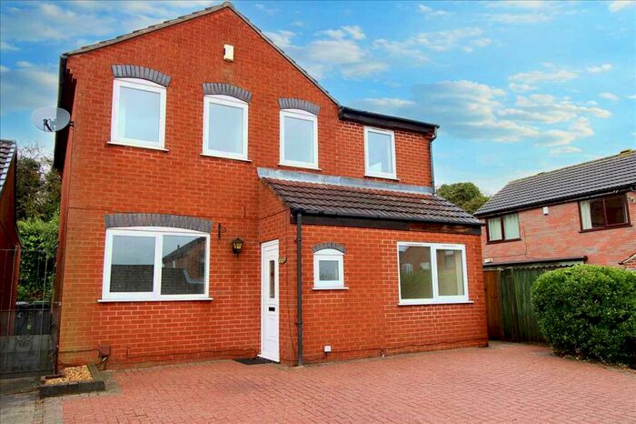 5 Bedroom Detached House To Rent In Juniper Court, Giltbrook, Nottingham, NG16