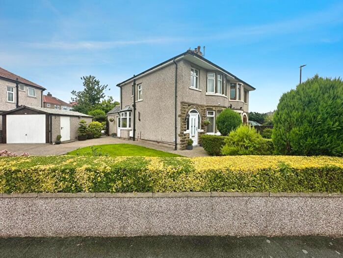 3 Bedroom Semi-Detached House For Sale In Cleveleys Avenue, Lancaster, LA1