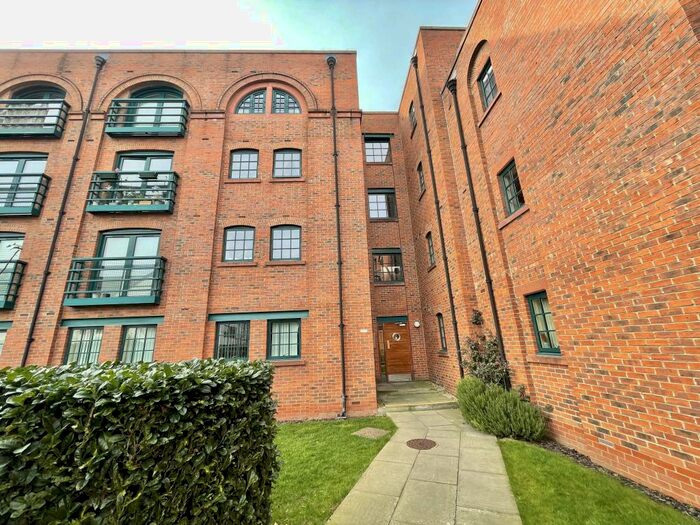 2 Bedroom Apartment To Rent In Hoole Lane, Chester, CH2