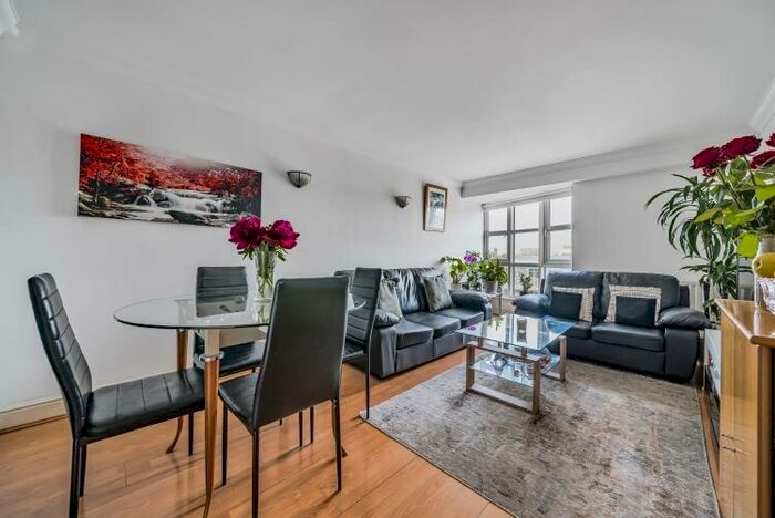 2 Bedroom Flat To Rent In Belvedere Heights St John's Wood, NW8