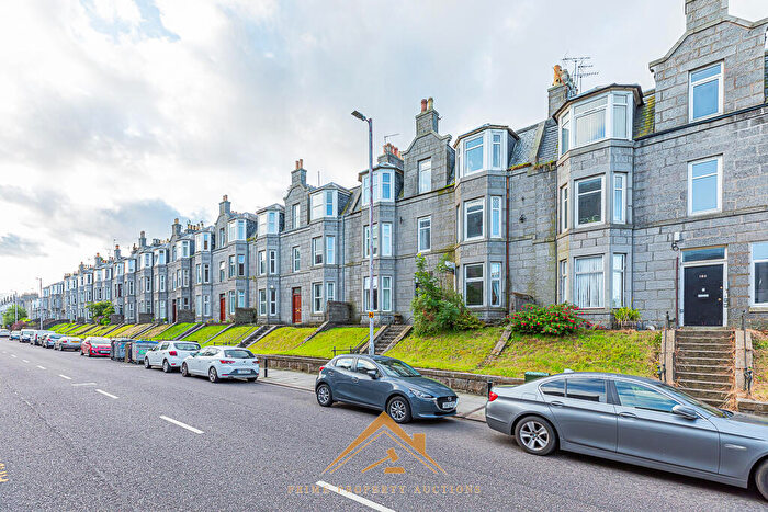 1 Bedroom Flat For Sale In Victoria Road, Ground Floor Right, AB11