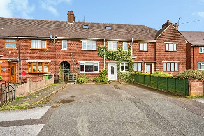 6 Bedroom Terraced House For Sale In Burns Road, Wednesbury, WS10