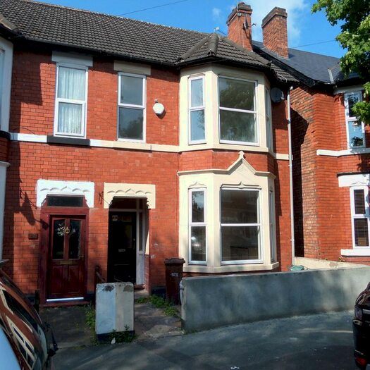 1 Bedroom Studio To Rent In Allen Road, Wolverhampton, West Midlands, WV6