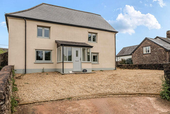 3 Bedroom Detached House For Sale In Pennymoor, Tiverton, Devon, EX16