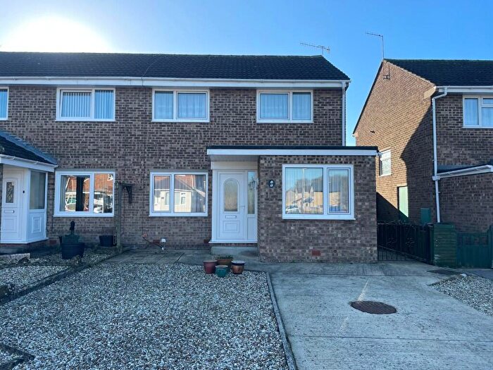 3 Bedroom Detached House To Rent In Tweed Close, Swindon, Wiltshire, SN25