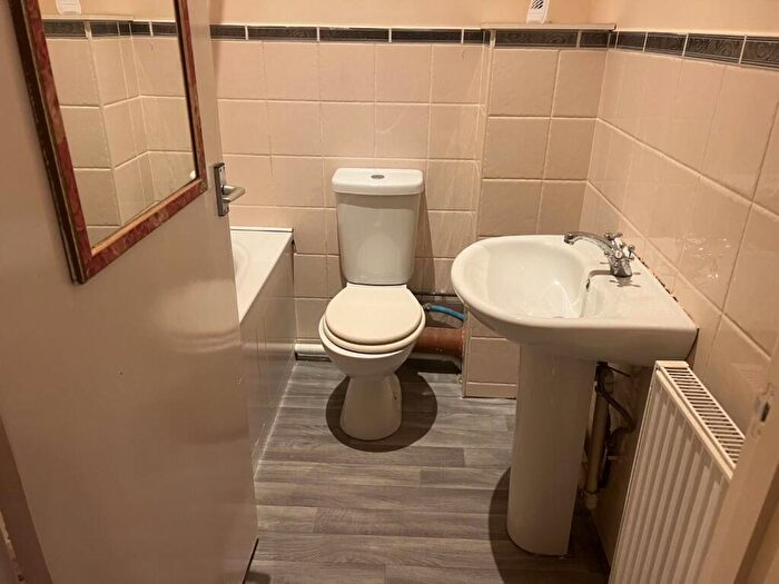 1 Bedroom Flat To Rent In Hill Street, Nantymoel, Bridgend, CF32