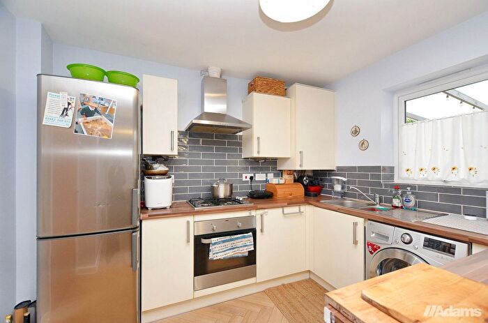 4 Bedroom Semi-detached House For Sale In Littlegate, Runcorn, WA7