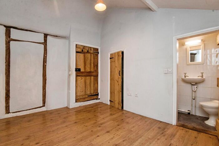 3 Bedroom Terraced House For Sale In Higher Street, Cullompton, EX15