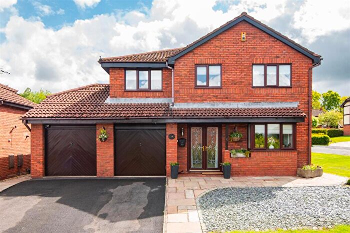 4 Bedroom Detached House For Sale In Dale View, Chorley, PR7