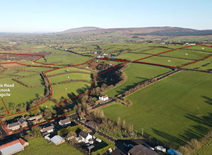 4 Bedroom Farm House For Sale In Pharis Road, Ballymoney, BT53