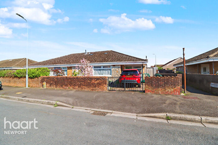 2 Bedroom Bungalow For Sale In Fallowfield Drive, Newport, NP19