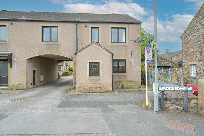 3 Bedroom Semi-Detached House For Sale In Flax Mill Court, LA6
