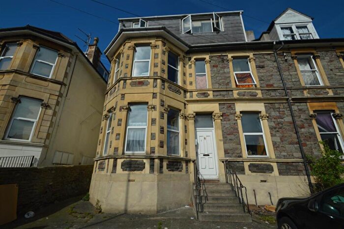 3 Bedroom Flat To Rent In Chesterfield Road, St Andrews, Bristol, BS6