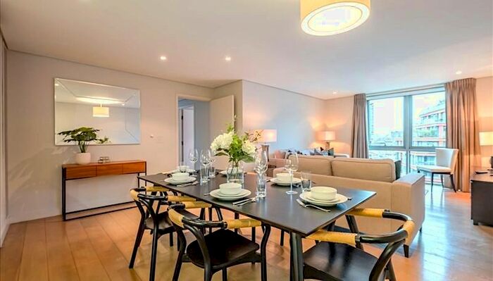 3 Bedroom Flat To Rent In Merchant Square, Paddington, London, W2