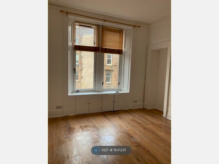 1 Bedroom Flat To Rent In Cumbernauld Road, Glasgow, G31