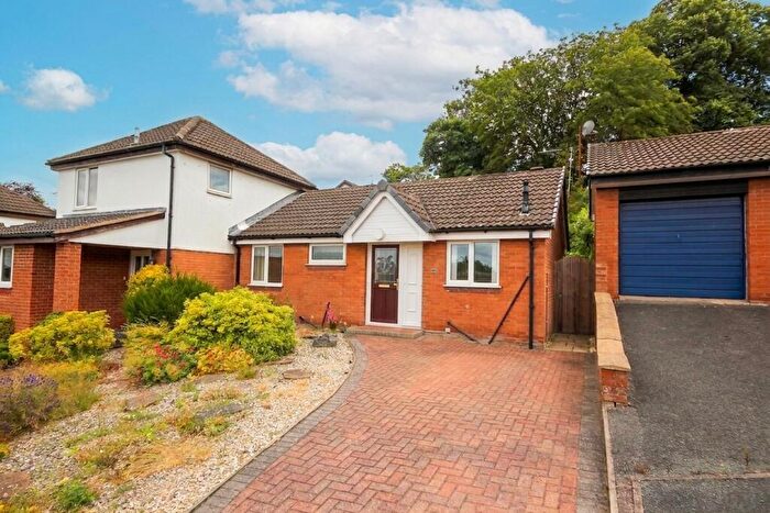 2 Bedroom Semi-Detached Bungalow For Sale In Silverdale, Northwich, CW8
