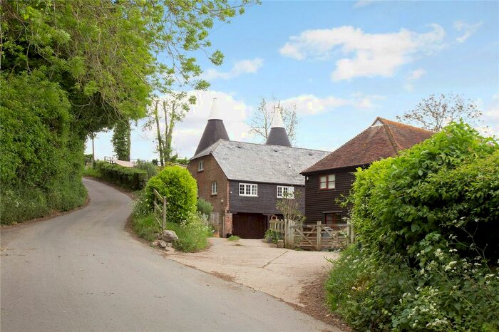 6 Bedroom Semi-Detached House For Sale In Boyton Court Oast, Boyton Court Road, Sutton Valence, Maidstone, ME17