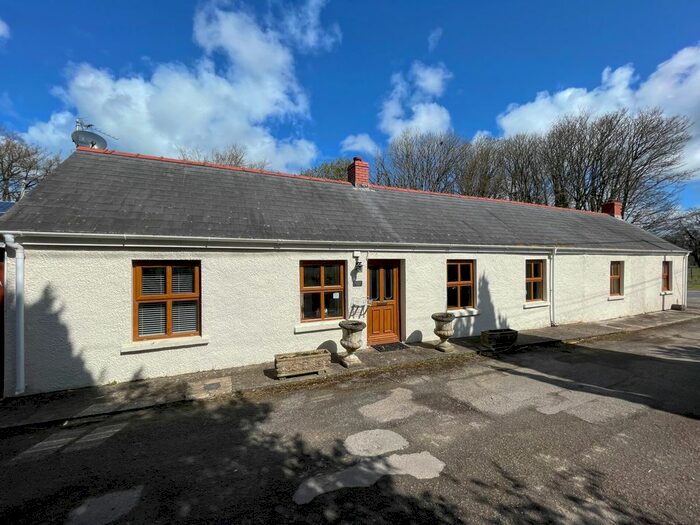 3 Bedroom Detached Bungalow For Sale In Lamphey, Pembroke, Pembrokeshire, SA71