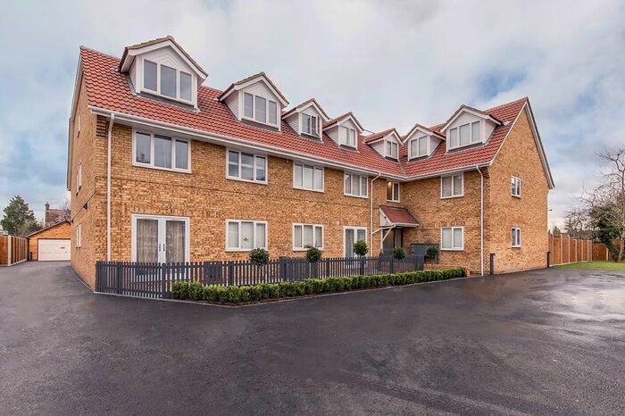 1 Bedroom Flat To Rent In Fairoaks Grove, Enfield EN3