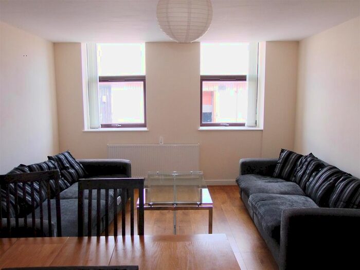 2 Bedroom Flat To Rent In Sandy Lane, Coventry, CV1