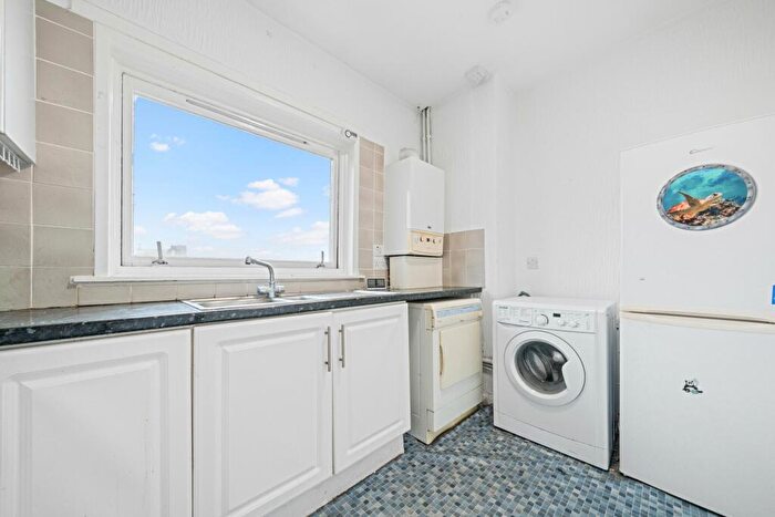 1 Bedroom Flat For Sale In Fleming Place, East Kilbride, G75