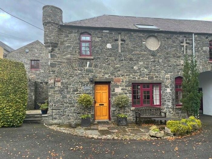 2 Bedroom Cottage To Rent In Kerfield Coach House, Innerleithen Road, Peebles, EH45