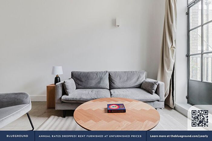2 Bedroom Flat To Rent In Clerkenwell, London, EC1V