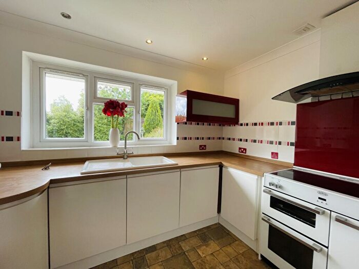 4 Bedroom House To Rent In Winchcombe Road, Frampton Cotterell, Bristol, BS36