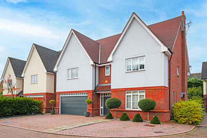 5 Bedroom Detached House For Sale In Brook Farm Close, Bishop's Stortford, Hertfordshire, CM23