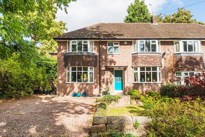 4 Bedroom Semi-Detached House For Sale In Kingfield Road, Sheffield, S11