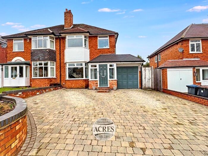 3 Bedroom Semi-Detached House For Sale In Antrobus Road, Sutton Coldfield, B73