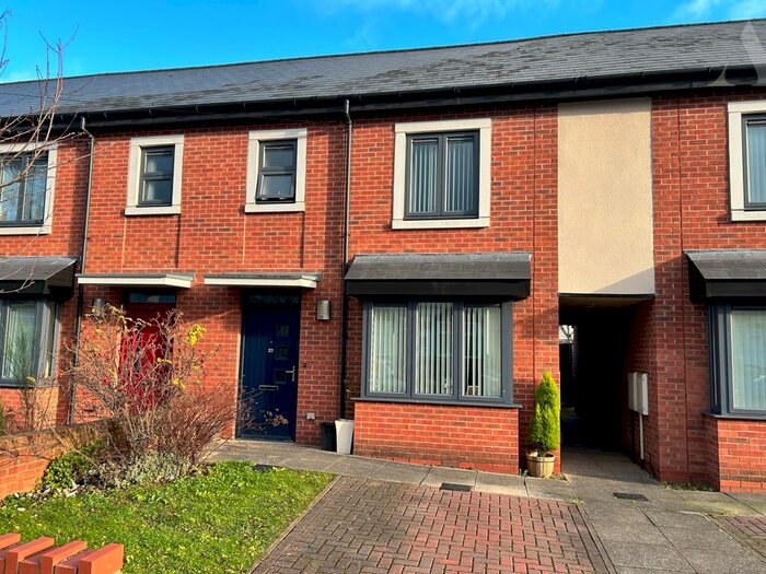 2 Bedroom Terraced House To Rent In Farndon Road, Alum Rock, Birmingham, West Midlands, B8