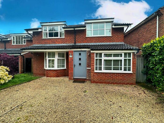 4 Bedroom Detached House To Rent In Saxon Close, Stratford Upon Avon, CV37