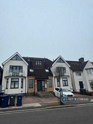 1 Bedroom Flat To Rent In Rubicon Court, London, NW11