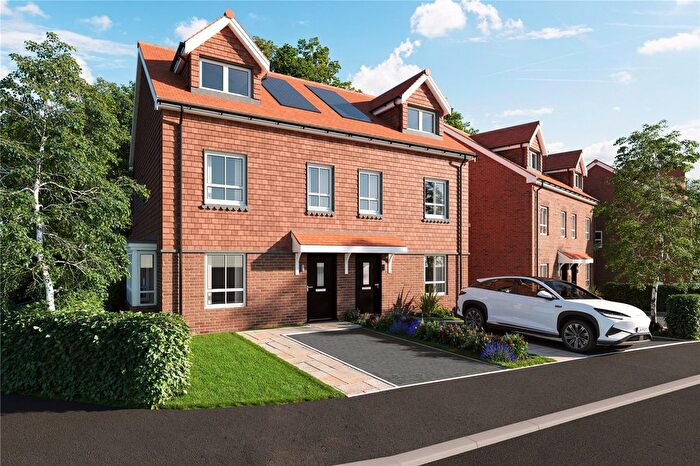 3 Bedroom Detached House For Sale In Orchard Way, Croydon, CR0