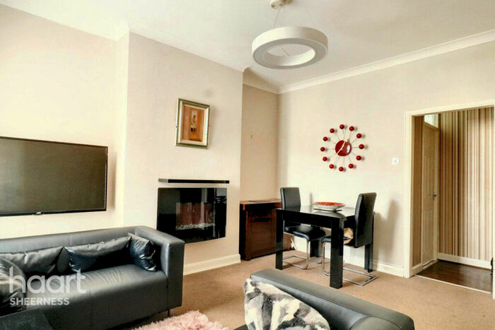 1 Bedroom Flat For Sale In Broadway, Sheerness, ME12