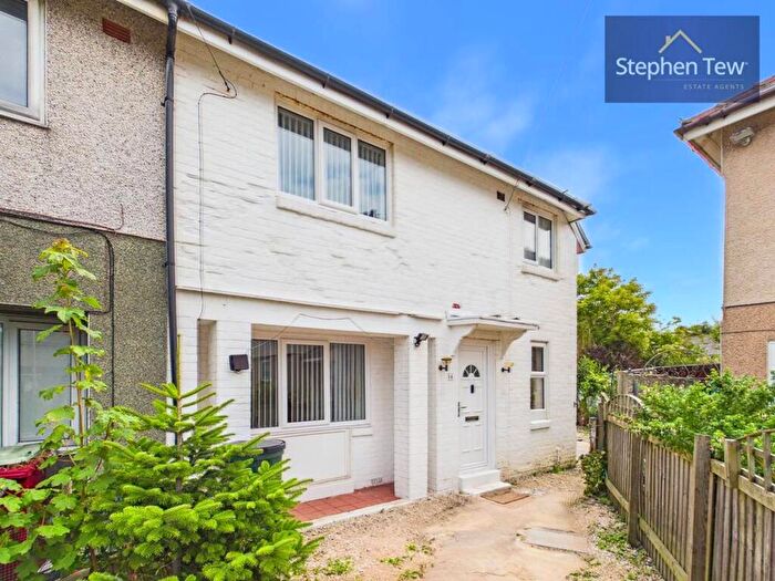 3 Bedroom Semi Detached House For Sale In Powell Avenue, Blackpool, FY4