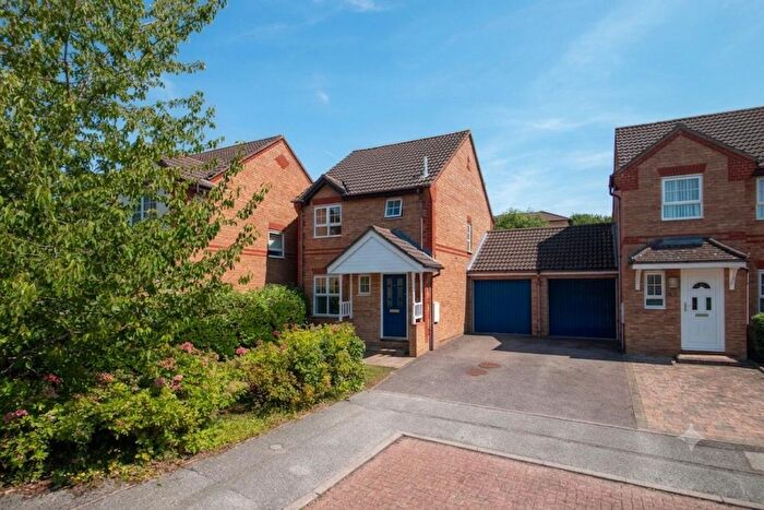 3 Bedroom Detached House To Rent In Archford Croft, Emerson Valley, Milton Keynes, MK4