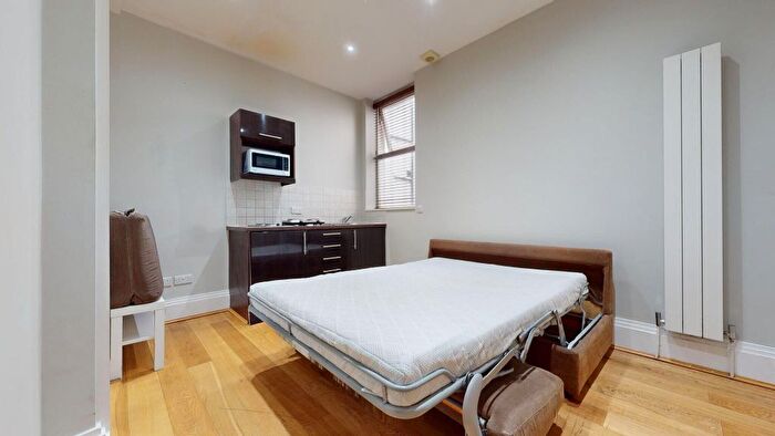 Studio To Rent In West End Lane, London, NW6