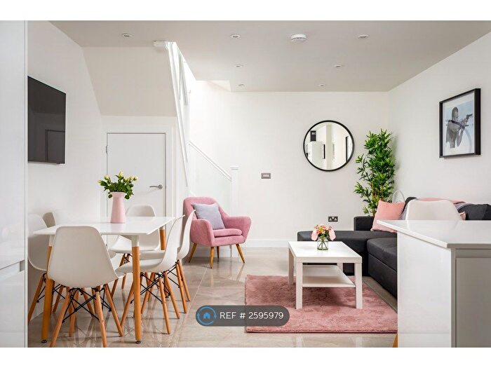 2 Bedroom Terraced House To Rent In Lansdown Crescent Lane, Cheltenham, GL50