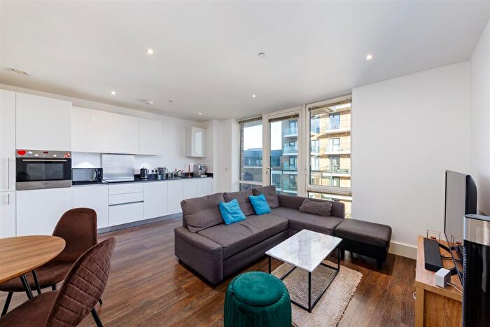 1 Bedroom Flat For Sale In Naval House, London, SE18