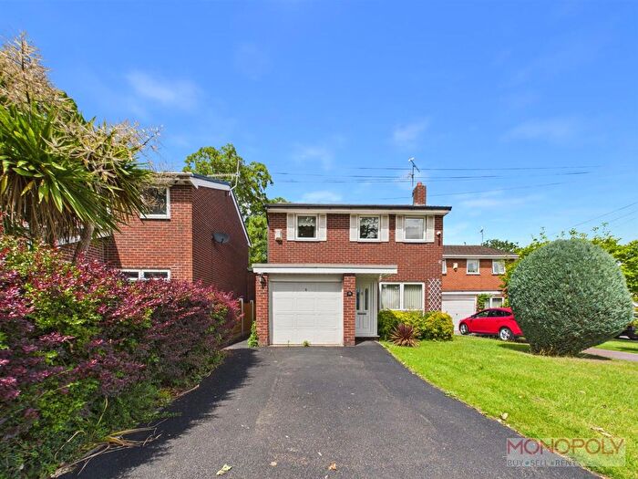 3 Bedroom Detached House For Sale In Windrush Close, Wrexham, LL13