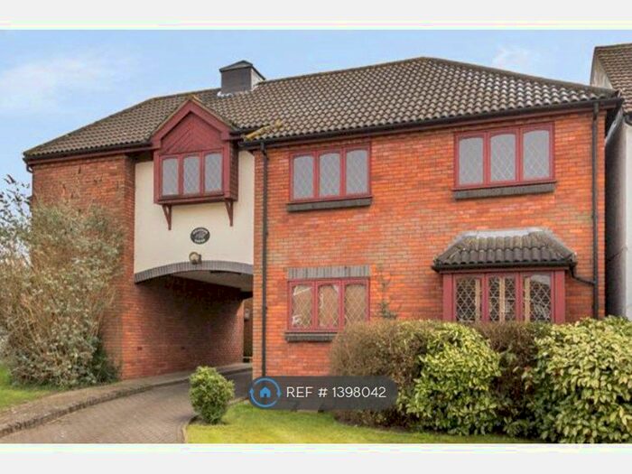 1 Bedroom Flat To Rent In St Annes Road, St Albans, AL2