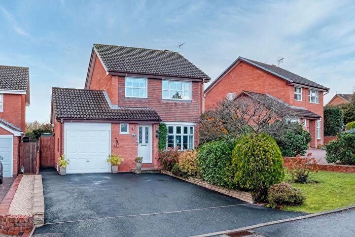 3 Bedroom Detached House For Sale In Milford Close, Redditch, B97