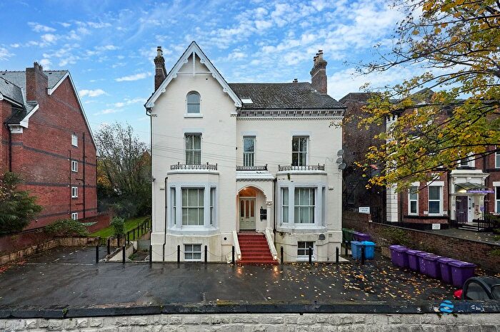 2 Bedroom Flat For Sale In Parkfield Road, Aigburth, L17