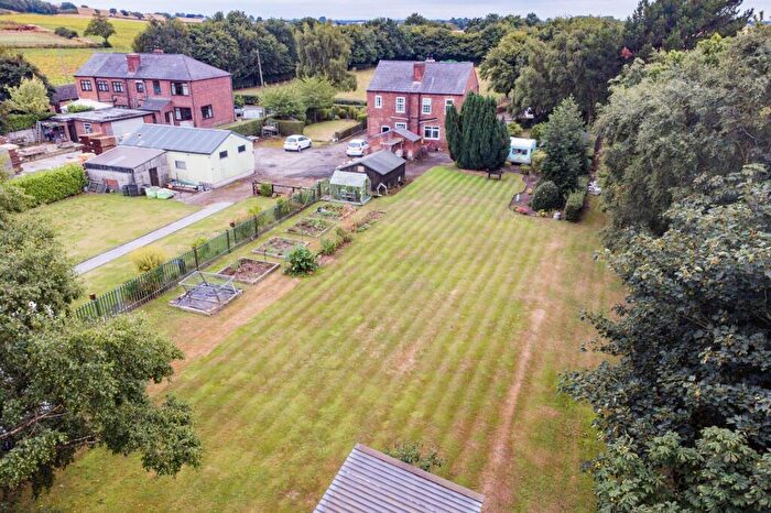 2 Bedroom Semi-Detached House For Sale In Narrow Lane, Halsall, L39