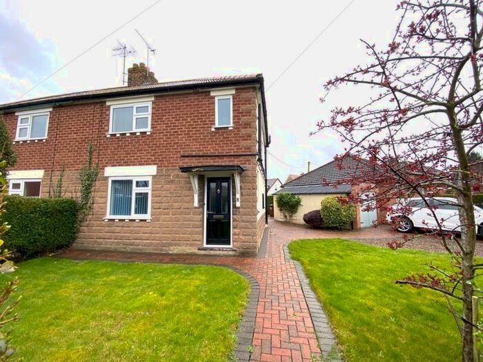 3 Bedroom Semi-Detached House To Rent In Aconbury Avenue, Hereford, HR2